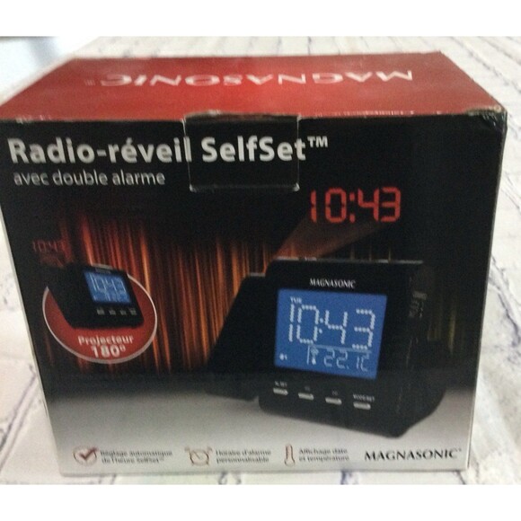 Magnasonic Self Set Clock with Dual Alarm AM /FM Radio Temp and Date Display - Picture 3 of 11